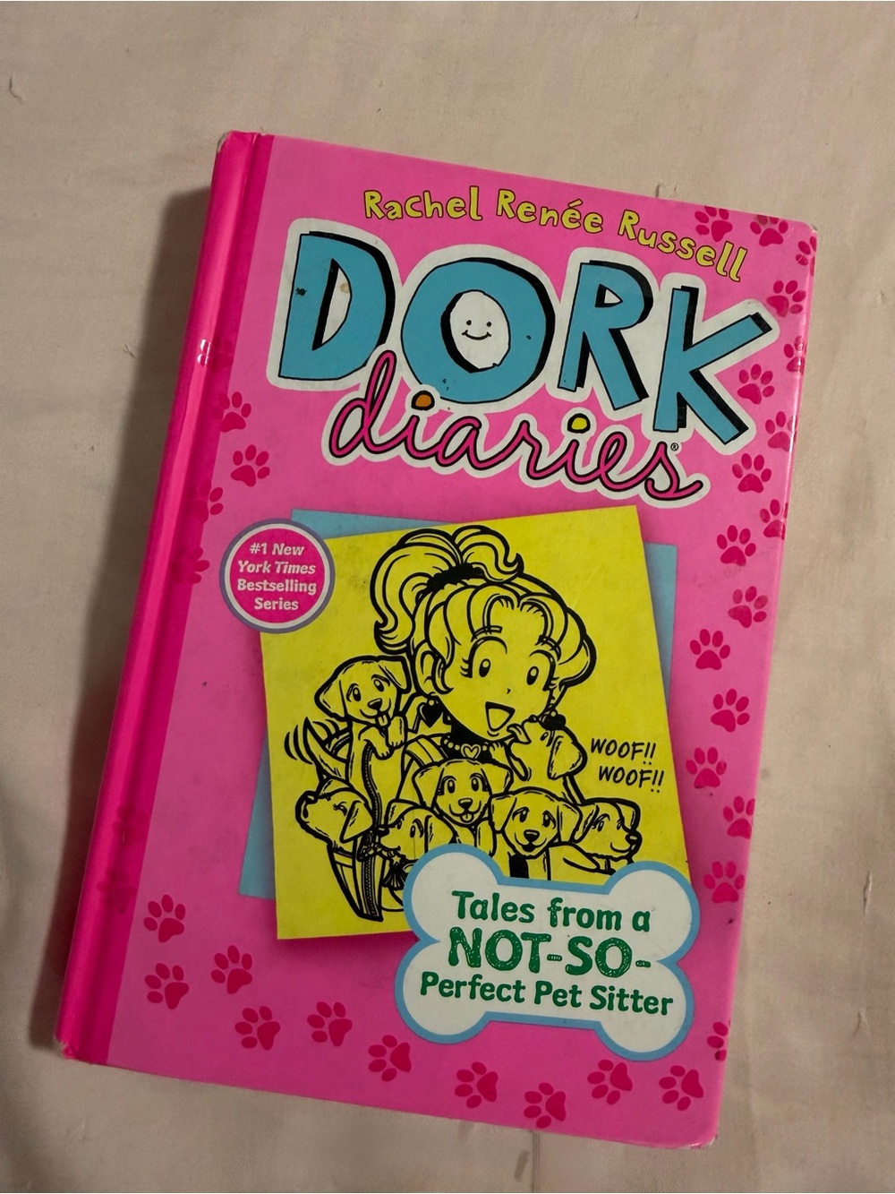 Dork Diaries Not-So-Perfect Pet Sitter book - Pink